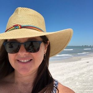 Meet your Posher, Diane